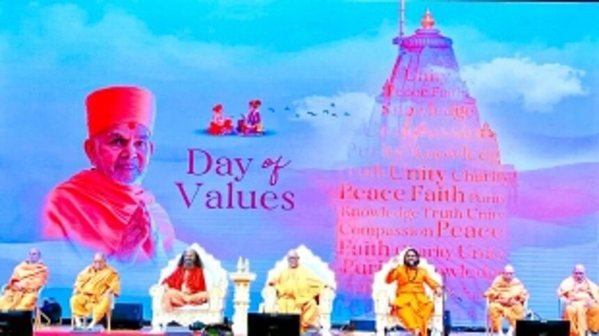 Brahmeshanand Swamiji addressed at BAPS Hindu Temple, Abu Dhabi - UAE