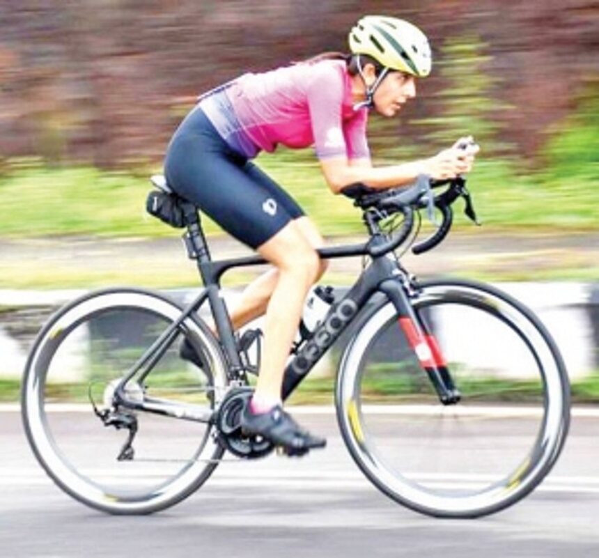 Brave Blanche cycles past CAG to the Nationals 1 Brave Blanche cycles past CAG to the Nationals