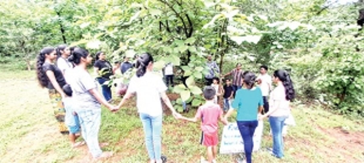 Braving heavy rains, children join the fight to  scrap Forest Conservation Amendment Bill, 2023