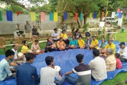 Breaking bread with fellow Goans