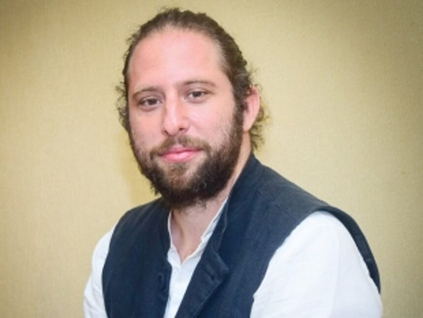 Bridging countries through musical traditions