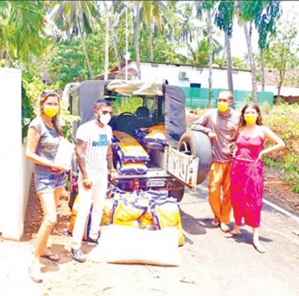 British expat and team come to the rescue  of labourers, stray dogs in Canacona