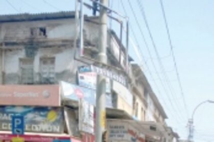 Broken base of electric pole in Vasco repaired