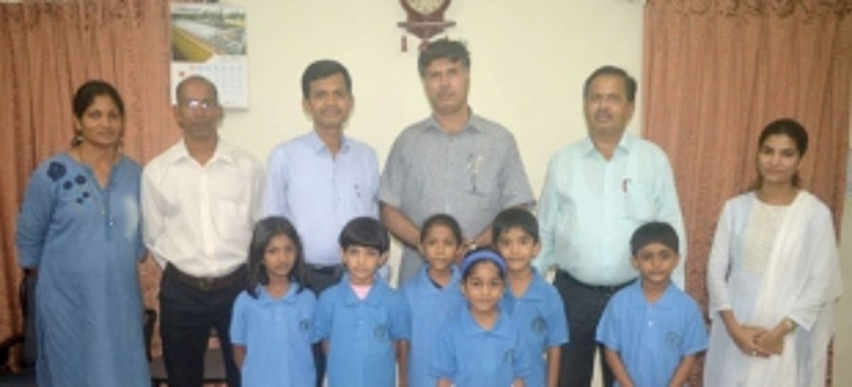 Budding chess masters leave  for National championship