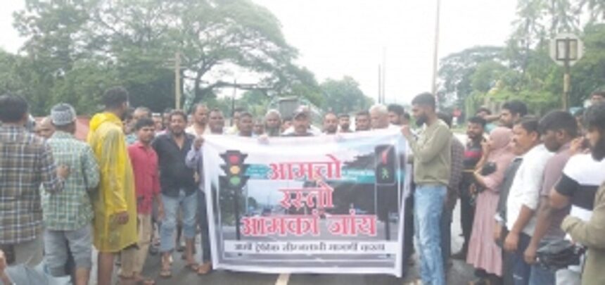 Build underpass or we’ll boycott 2024 polls: Bandora locals tell govt 1 Build underpass or we’ll boycott 2024 polls: Bandora locals tell govt