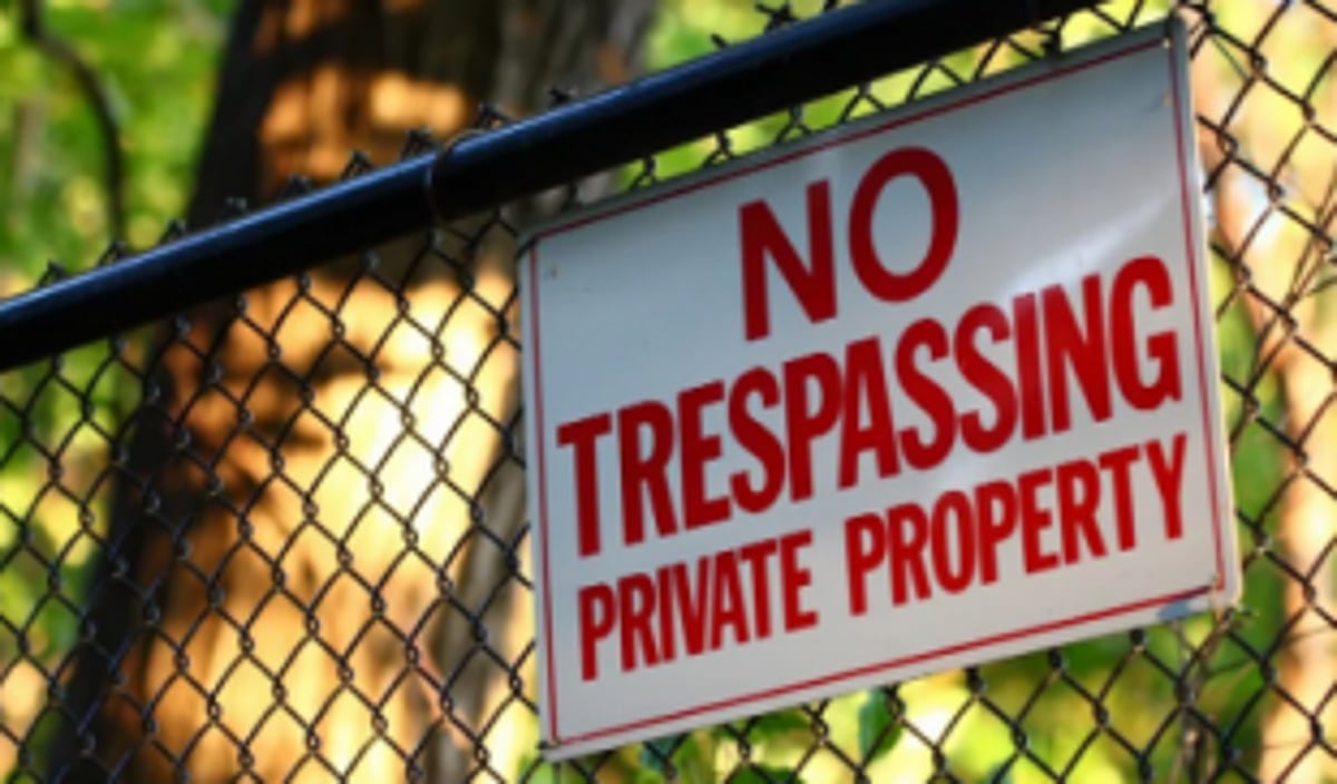 Builder accused of trespass