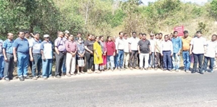 Burial ground land meant for all three communities, say locals from Borda & Raia