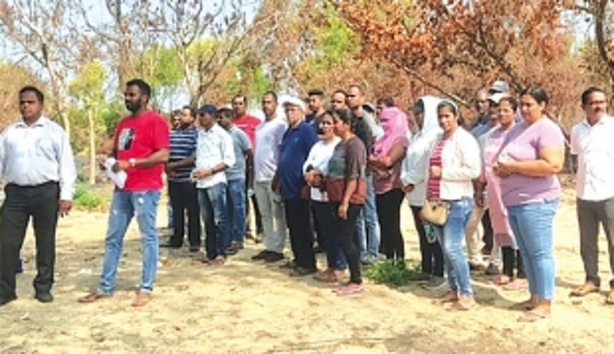 Burning of beach vegetation: Cavelossim locals accuse Forest Dept of shoddy inspection, poor follow-up 1 Burning of beach vegetation: Cavelossim locals accuse Forest Dept of shoddy inspection, poor follow-up