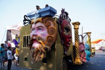 CARNIVAL MEMORIES OF AN ERSTWHILE NEWBIE IN TOWN