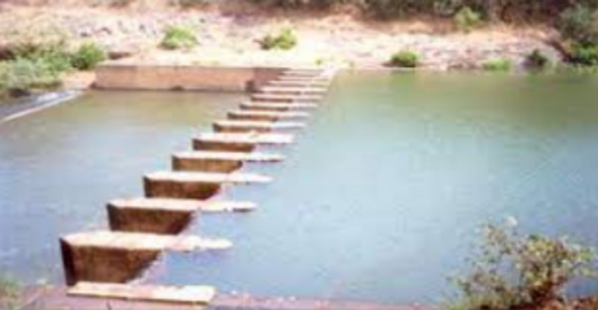 CCF objects to bundh being built by WRD