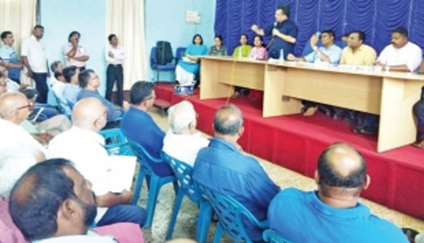 CCMC to impose garbage collection fees on traders from April 1