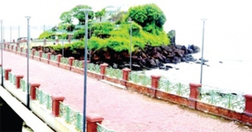 CCP councillor seeks cancellation of Dona Paula jetty contract with private agency 1 CCP councillor seeks cancellation of Dona Paula jetty contract with private agency