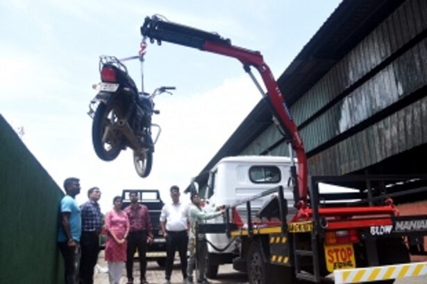 CCP procures vehicle to lift wrongly parked two wheelers