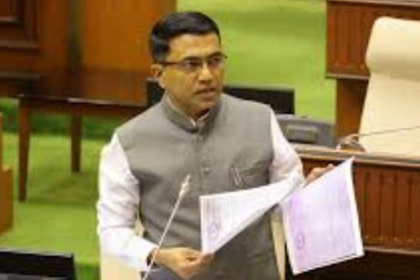 CM Assures Clearance of All Pending Laadli Laxmi Applications Before New Approvals