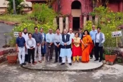 CM, LoP and Min perform in music video for a cleaner Goa