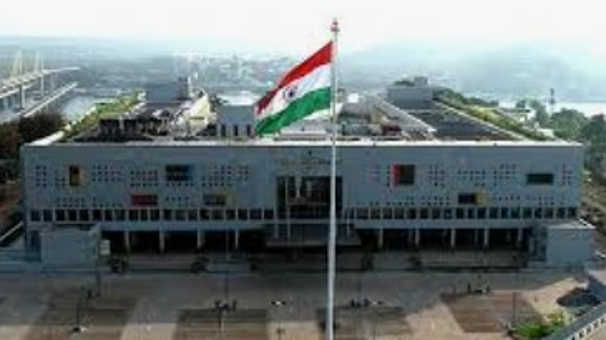 CM Pramod Sawant Clarifies No Panic Needed Over High Court's Order on Illegal Constructions in Goa
