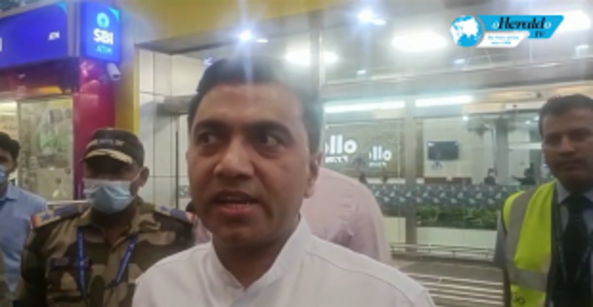 CM Sawant returns to Goa after discussing coastal security, terrorism & drugs related issues with Amit Shah