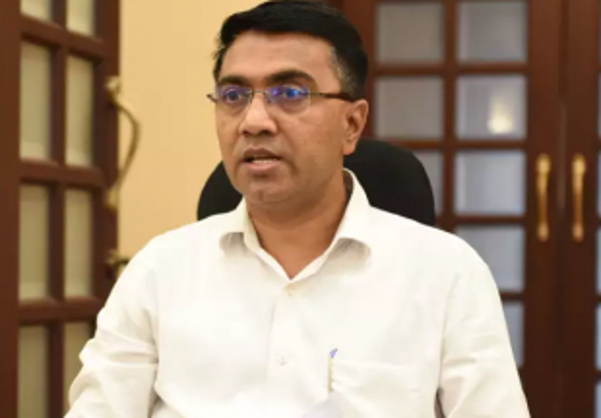 CM: Strict action against sale of land allotted under forest rights claims