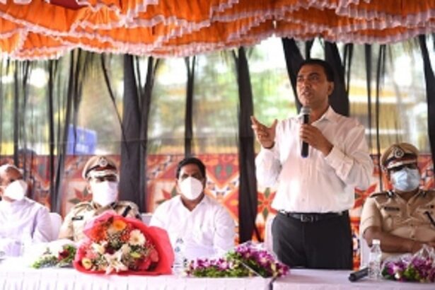 CM accuses Oppn of maligning State image nationally