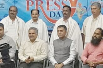 CM advises media to publish authentic and accurate news