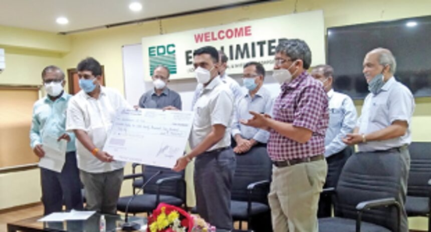 CM asks EDC to fund startups  and IT companies