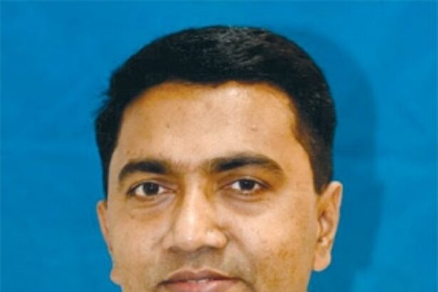 CM directs contractor to expedite Patradevi-Verna NH expansion