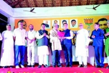 CM felicitates Law Minister at Verna