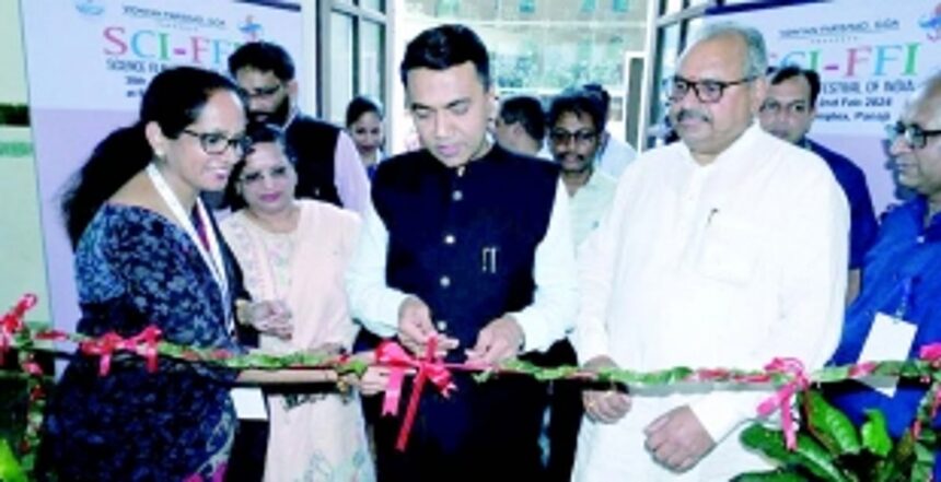 CM inaugurates Science Film Festival, encourages schools to visit prominent scientific institutions