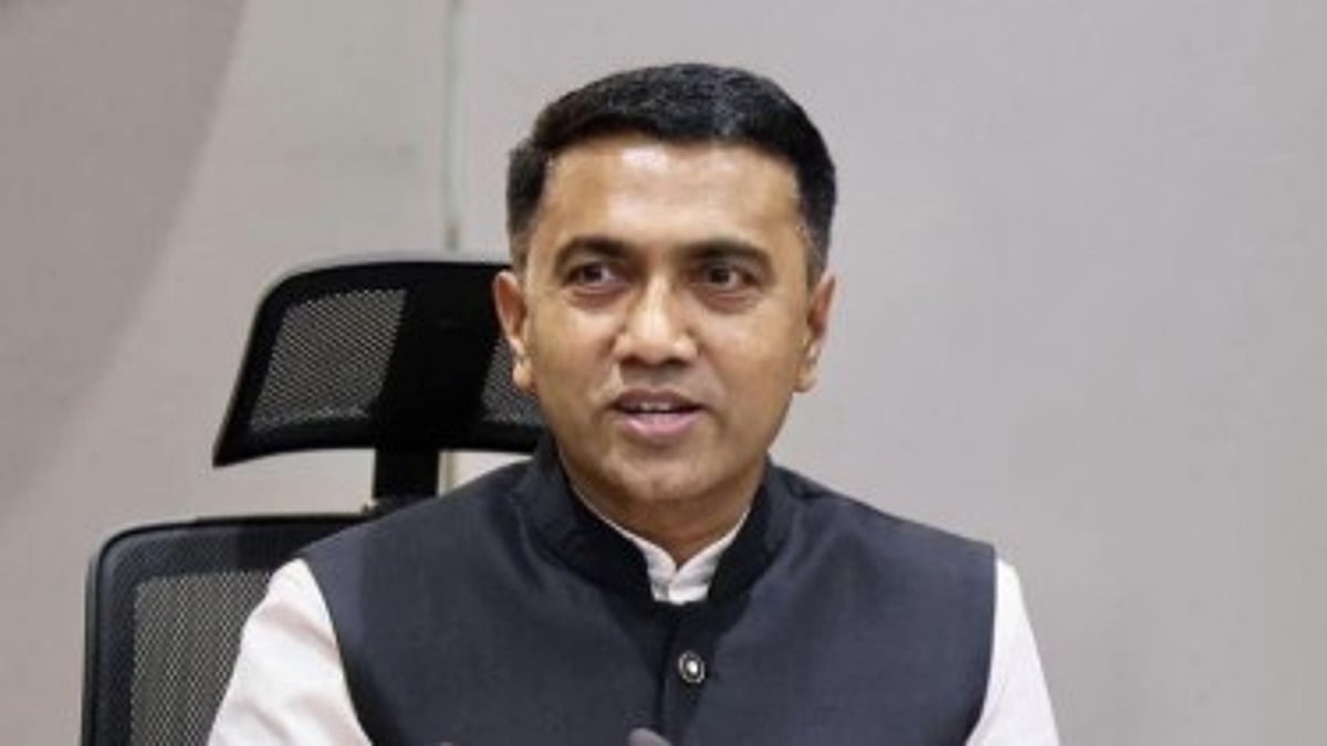 CM launches ‘Mhaje Ghar Yojana’ for housing security