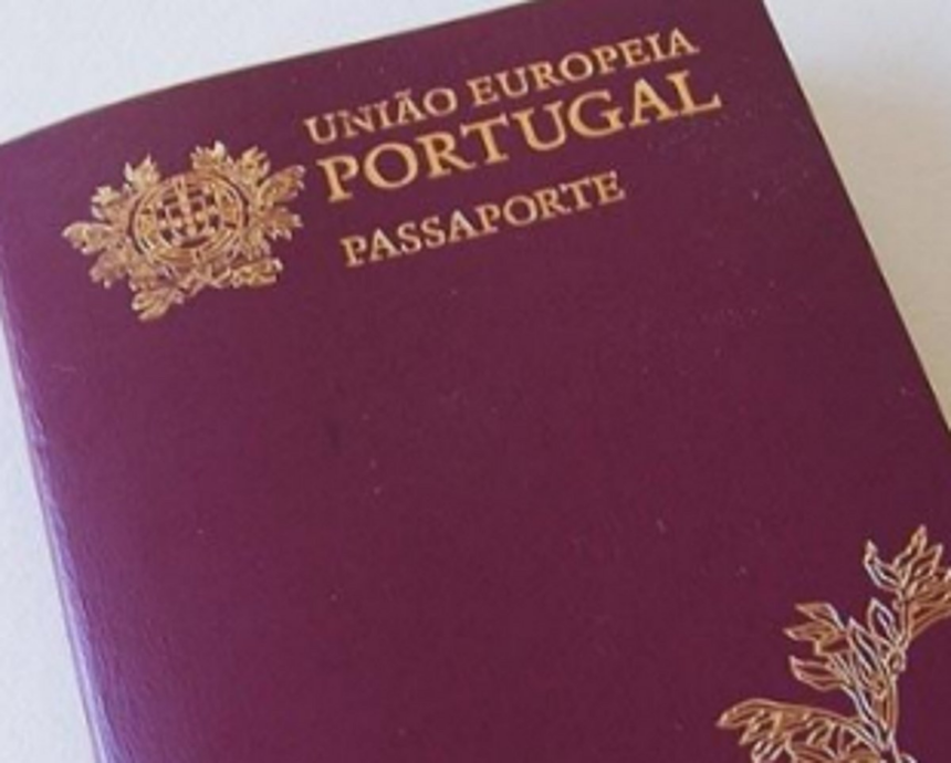 CM non-committal on Portuguese passport holders 1 CM non-committal on Portuguese passport holders