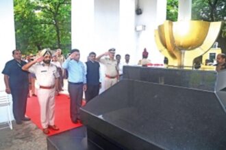 CM, opposition pay tributes to  Dr T B Cunha on his death anniversary