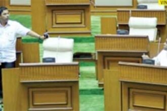 CM saves Sudin  from Monse-wrath