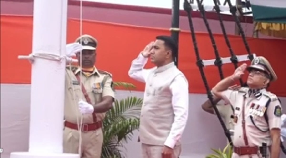 CM says Staff Selection Commission will fill 2500 vacancies in next one year