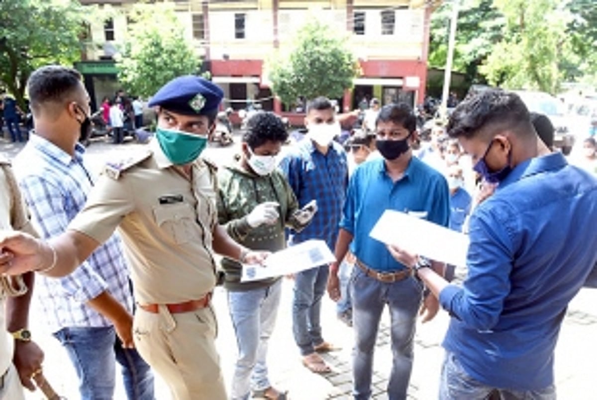 CM’s meeting with Shel Melauli villagers fails to break ice