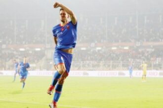 COROMINAS! FATORDA ROARS IN UNISON