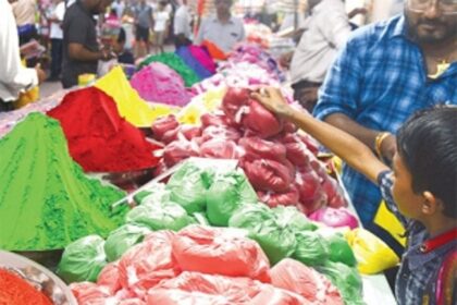 CORONA ‘MASKS’ THE SPIRIT OF HOLI IN GOA
