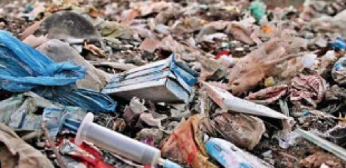COVID waste dumping at Sonsoddo report flutters locals, unrests MMC, politicians