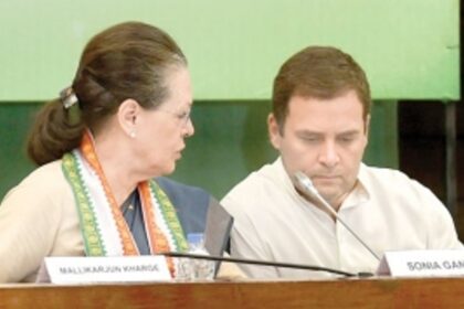 CWC authorises Rahul to forge alliances with like-minded parties