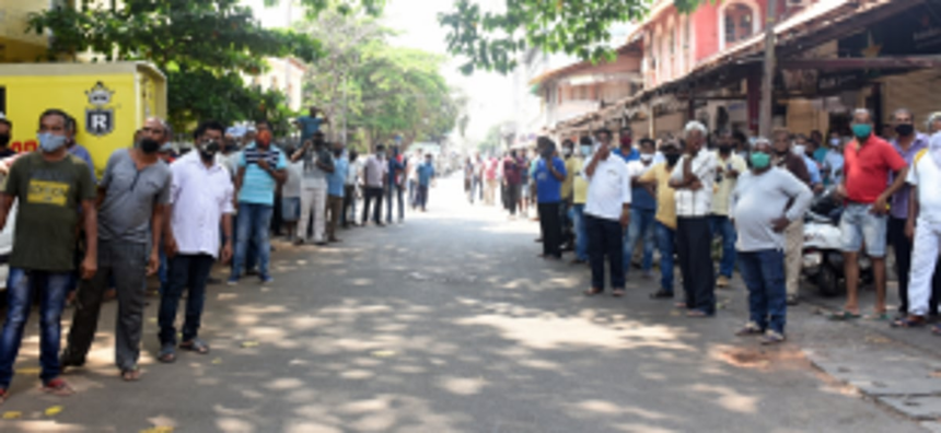 Cabbies want CM to meet them to resolve grievances 1 Cabbies want CM to meet them to resolve grievances