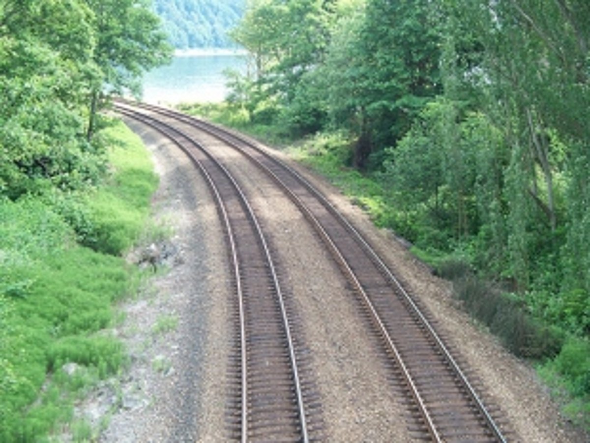 Cabinet decision on railway double-tracking shocks GE