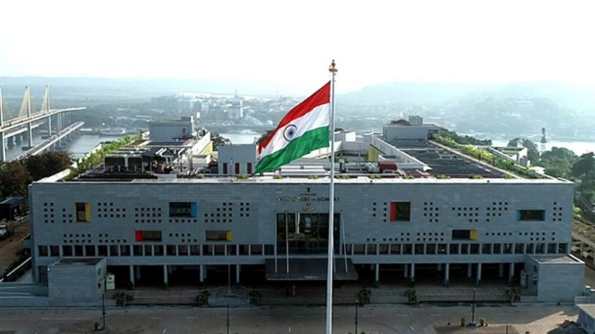 Cable TV Providers Seek High Court's Intervention to Prevent Wire Removal in Goa 1 Cable TV Providers Seek High Court's Intervention to Prevent Wire Removal in Goa