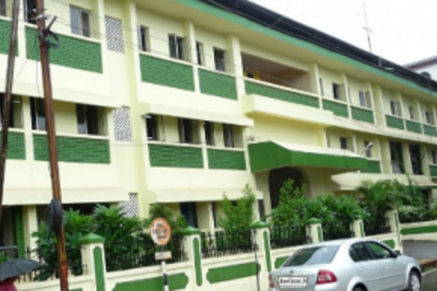 Cafe owner booked for disobeying order