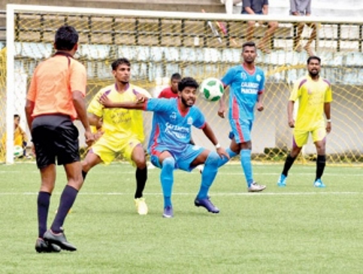 Calangute Association score narrow win
