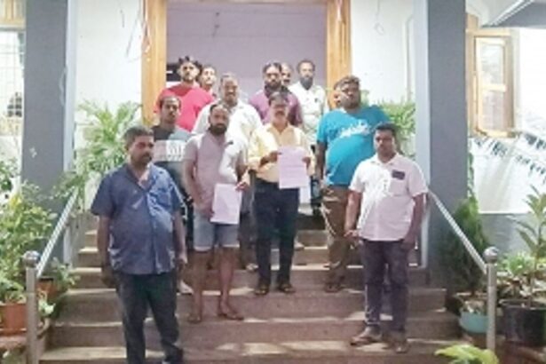 Calangute bus owners allege drivers and conductors being assaulted by rival