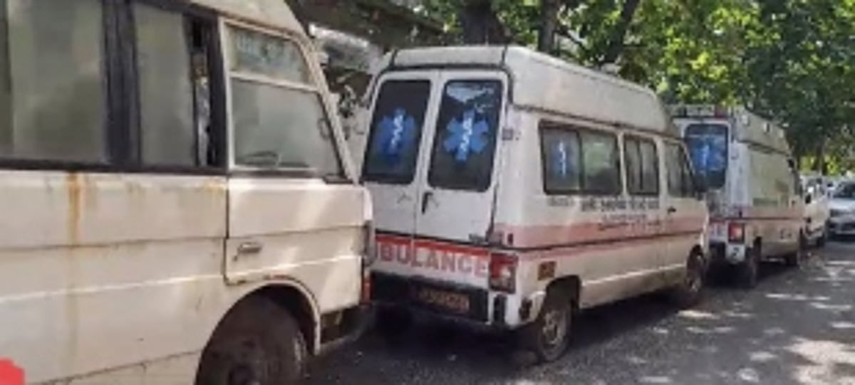 Call for Action as Ambulances Lay Idle at Mapusa District Hospital