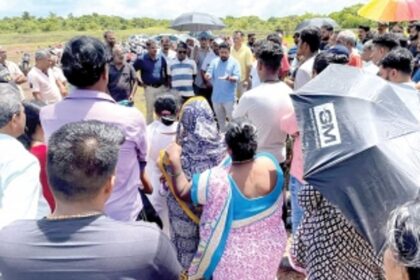 Camurlim villagers count on divine providence to help them protest  against ‘illegal’ mega project