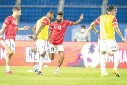 Can Juan get the Gaurs in control?