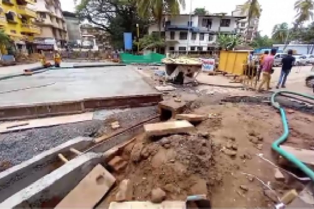 Can criminal action be initiated against Smart City work delays and poor quality of work?