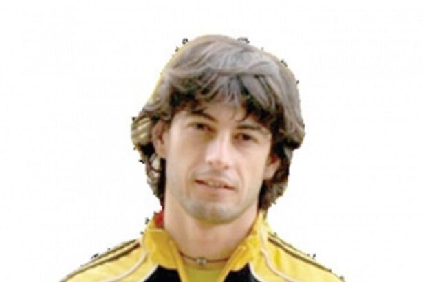 Can you hear the drums ( Juan) Fernando?