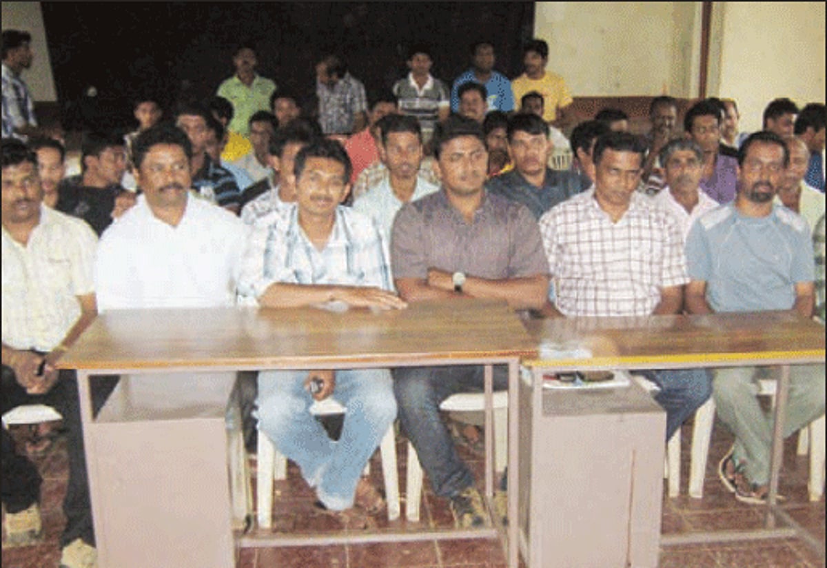 Canacona Block Youth Congress President Pratnyay Dessai, Vice President Saurabh Gayak interact with reporters at Canacona.